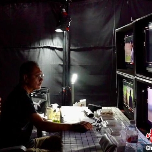国庆假期戏不绝 超3万名影视从业者在浙江横店繁忙