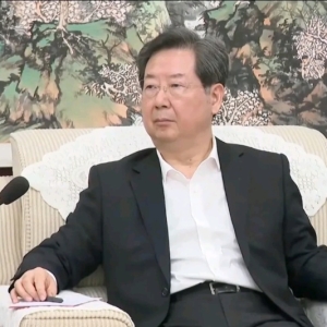 国庆假期，河南省委书记与董明珠举行工作谈判
