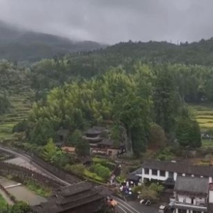 “奔县”之旅热度攀升 “县域游”成文旅消耗新宠