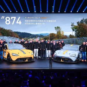 雷军公布小米汽车结果：6分46秒874！登顶纽北环球最速四门车 ...