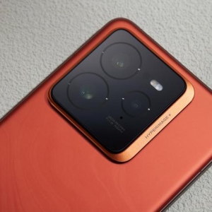 realme 真我 GT7 Pro 手机配备 5000 万超光影潜望长焦